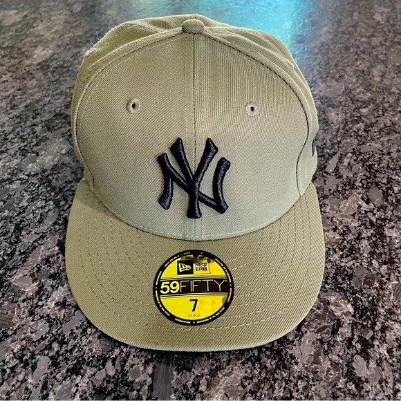 New Era Other - 59FIFTY New Era-New York Hat Size 7